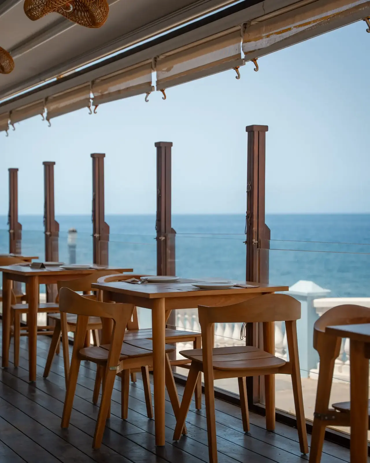 Sala frente al mar
